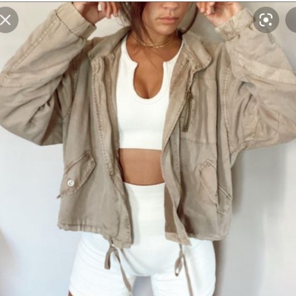Young Fabulous & Broke Beige Lightweight Cropped Jacket